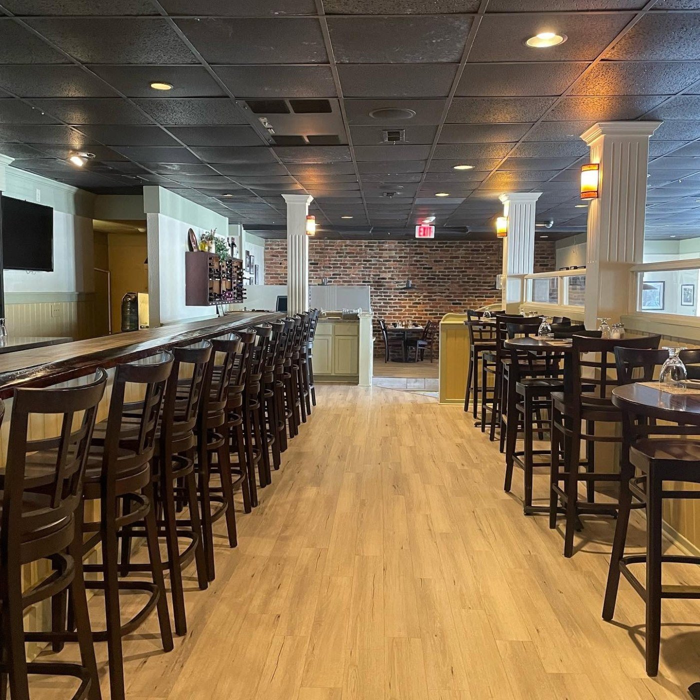 Bar area at Tuscany Ristorante